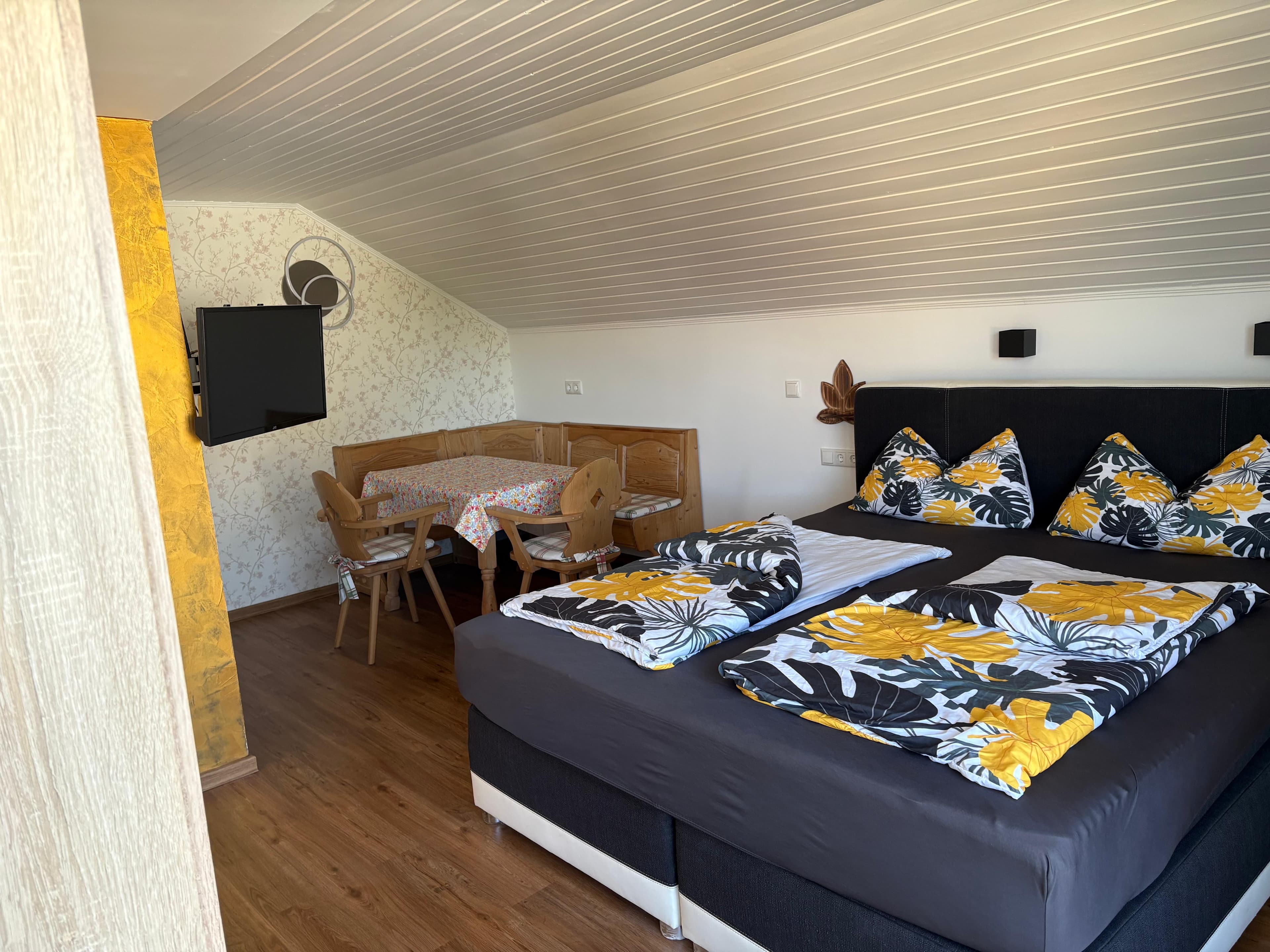 Schlafzimmer2.jpeg